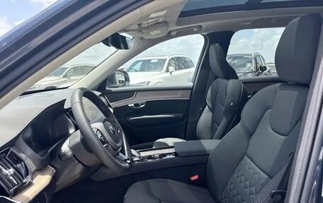 Volvo XC90 II рестайлинг, 2025 год, 7 620 000 рублей, 12 фотография