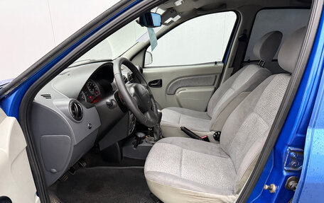 Renault Logan I, 2005 год, 330 000 рублей, 10 фотография