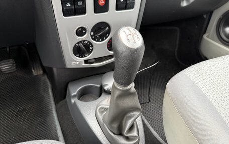 Renault Logan I, 2005 год, 330 000 рублей, 16 фотография