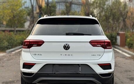 Volkswagen T-Roc I, 2022 год, 1 940 001 рублей, 6 фотография