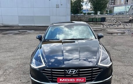 Hyundai Sonata VIII, 2021 год, 3 055 000 рублей, 1 фотография