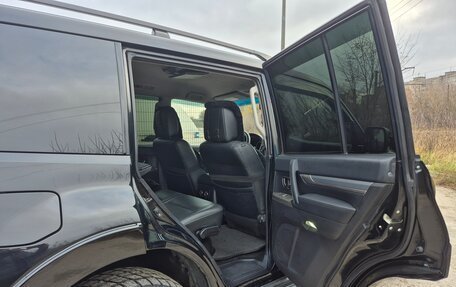 Mitsubishi Pajero IV, 2011 год, 2 160 000 рублей, 11 фотография