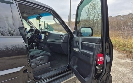 Mitsubishi Pajero IV, 2011 год, 2 160 000 рублей, 10 фотография