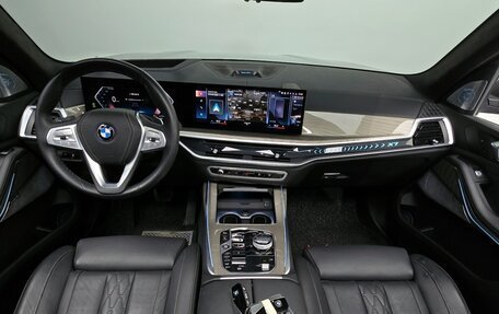 BMW X7, 2023 год, 15 236 620 рублей, 4 фотография