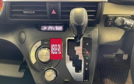 Toyota Sienta II, 2020 год, 1 212 000 рублей, 5 фотография