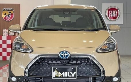 Toyota Sienta II, 2020 год, 1 212 000 рублей, 25 фотография