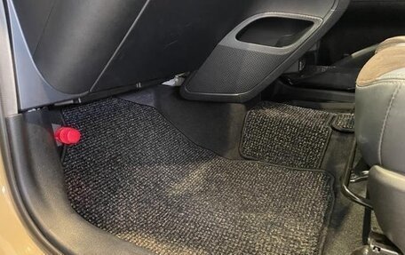 Toyota Sienta II, 2020 год, 1 212 000 рублей, 37 фотография