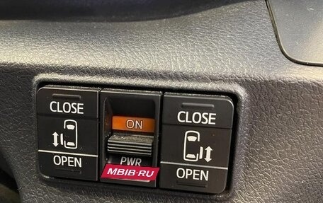 Toyota Sienta II, 2020 год, 1 212 000 рублей, 31 фотография