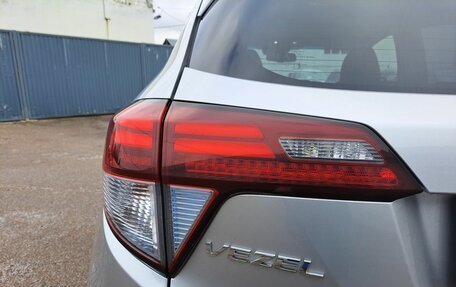 Honda Vezel, 2014 год, 1 400 000 рублей, 11 фотография