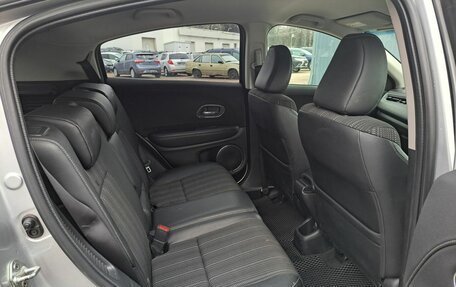 Honda Vezel, 2014 год, 1 400 000 рублей, 15 фотография