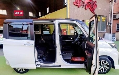 Toyota Roomy I, 2022 год, 1 065 000 рублей, 22 фотография