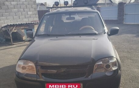 Chevrolet Niva I рестайлинг, 2009 год, 355 000 рублей, 3 фотография