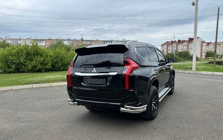 Mitsubishi Pajero Sport III рестайлинг, 2020 год, 3 150 000 рублей, 7 фотография