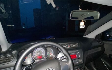 KIA Rio III рестайлинг, 2011 год, 710 000 рублей, 9 фотография