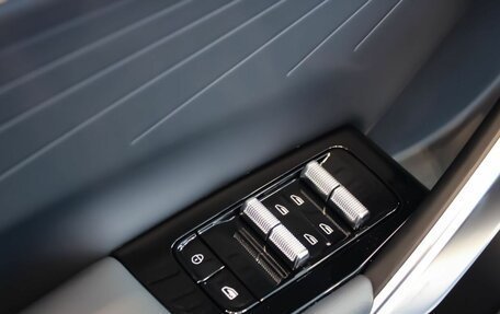 Geely Atlas, 2024 год, 4 017 190 рублей, 2 фотография