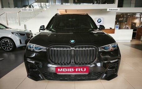 BMW X7, 2020 год, 8 350 000 рублей, 3 фотография
