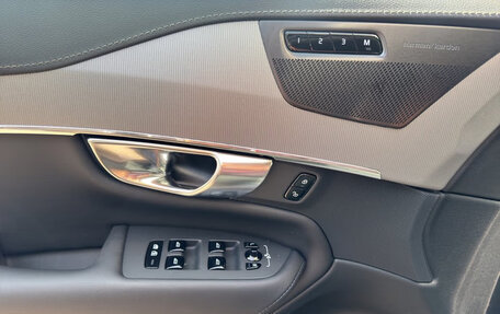 Volvo XC90 II рестайлинг, 2025 год, 9 270 000 рублей, 19 фотография