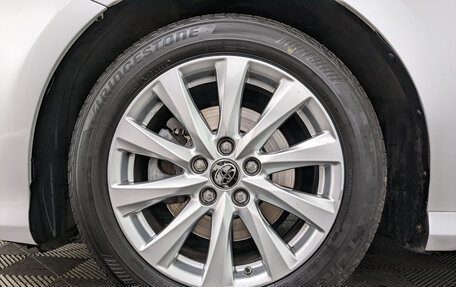 Toyota Camry, 2019 год, 2 750 000 рублей, 12 фотография