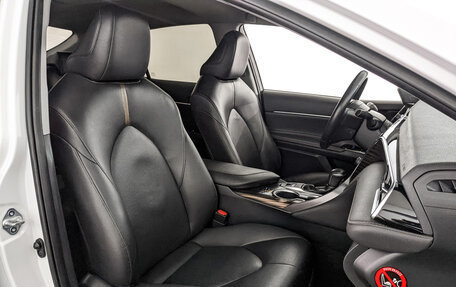 Toyota Camry, 2019 год, 2 750 000 рублей, 24 фотография