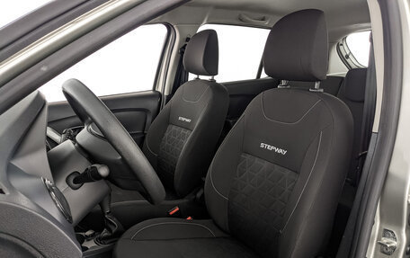 Renault Sandero II рестайлинг, 2018 год, 1 175 000 рублей, 20 фотография