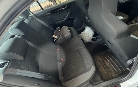 Skoda Rapid I, 2017 год, 900 000 рублей, 10 фотография