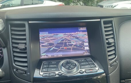 Infiniti QX70, 2016 год, 2 600 000 рублей, 7 фотография