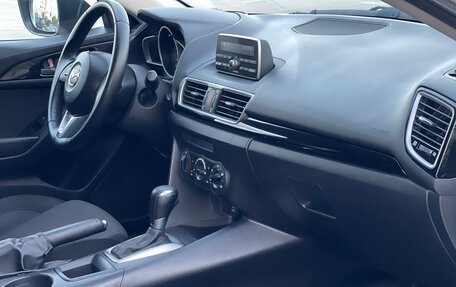 Mazda 3, 2014 год, 1 447 000 рублей, 22 фотография