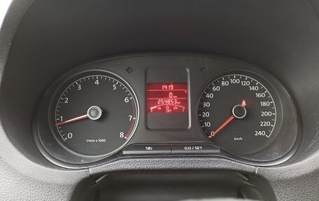 Volkswagen Polo VI (EU Market), 2011 год, 750 000 рублей, 11 фотография