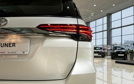 Toyota Fortuner II, 2023 год, 7 600 000 рублей, 11 фотография