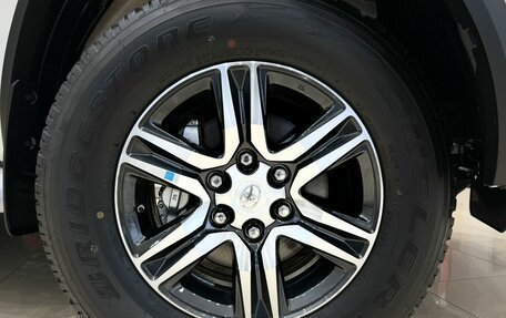 Toyota Fortuner II, 2023 год, 7 600 000 рублей, 12 фотография