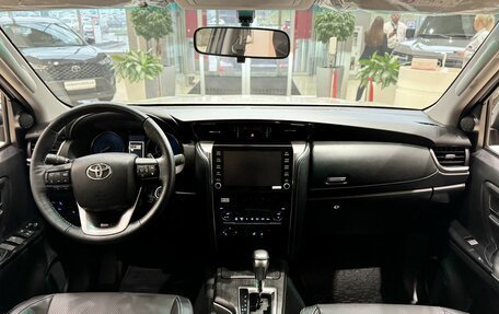 Toyota Fortuner II, 2023 год, 7 600 000 рублей, 14 фотография