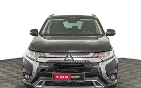 Mitsubishi Outlander III рестайлинг 3, 2020 год, 2 490 000 рублей, 2 фотография