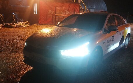 KIA K5, 2021 год, 1 792 000 рублей, 2 фотография