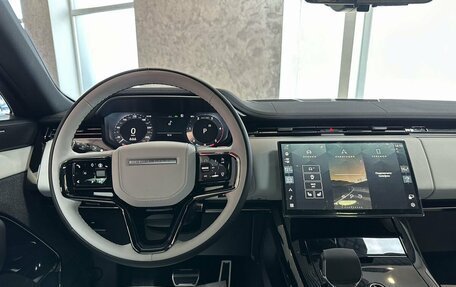 Land Rover Range Rover Sport, 2025 год, 16 800 000 рублей, 29 фотография