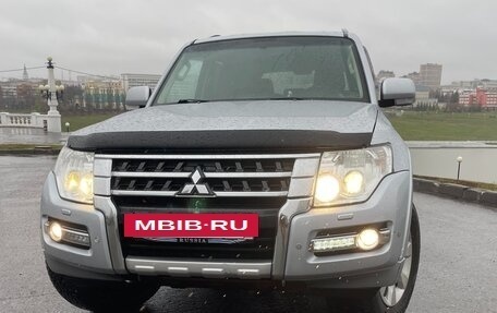 Mitsubishi Pajero IV, 2014 год, 1 950 000 рублей, 4 фотография