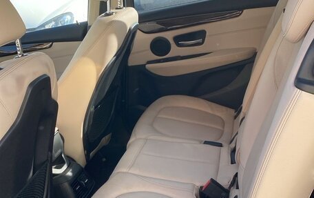 BMW 2 серия Grand Tourer F46 рестайлинг, 2017 год, 1 850 000 рублей, 5 фотография