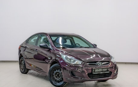 Hyundai Solaris II рестайлинг, 2012 год, 830 000 рублей, 3 фотография