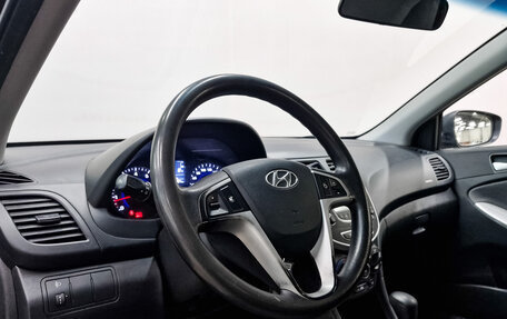 Hyundai Solaris II рестайлинг, 2012 год, 830 000 рублей, 15 фотография