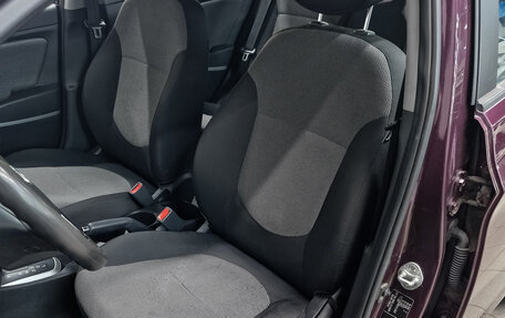 Hyundai Solaris II рестайлинг, 2012 год, 830 000 рублей, 20 фотография