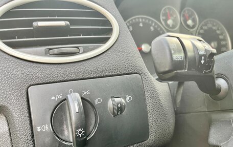 Ford Focus II рестайлинг, 2007 год, 500 000 рублей, 23 фотография