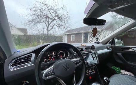 Volkswagen Tiguan II, 2021 год, 2 280 000 рублей, 5 фотография