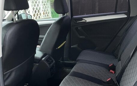 Volkswagen Tiguan II, 2021 год, 2 280 000 рублей, 6 фотография