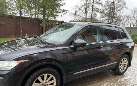 Volkswagen Tiguan II, 2021 год, 2 280 000 рублей, 4 фотография