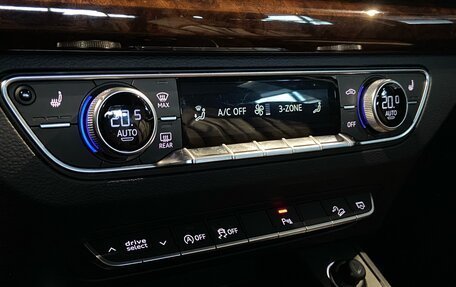 Audi Q5, 2017 год, 2 950 000 рублей, 28 фотография