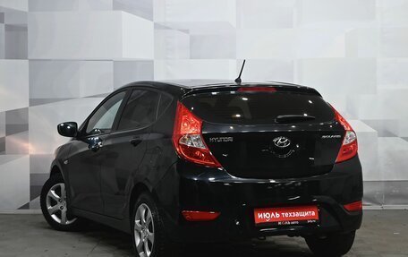 Hyundai Solaris II рестайлинг, 2011 год, 799 000 рублей, 3 фотография