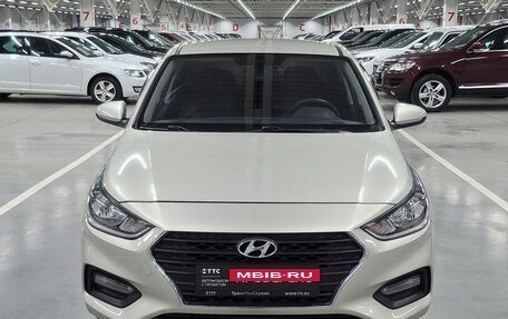 Hyundai Solaris II рестайлинг, 2019 год, 1 350 000 рублей, 2 фотография