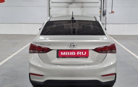 Hyundai Solaris II рестайлинг, 2019 год, 1 350 000 рублей, 7 фотография