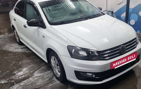 Volkswagen Polo VI (EU Market), 2017 год, 1 050 000 рублей, 5 фотография
