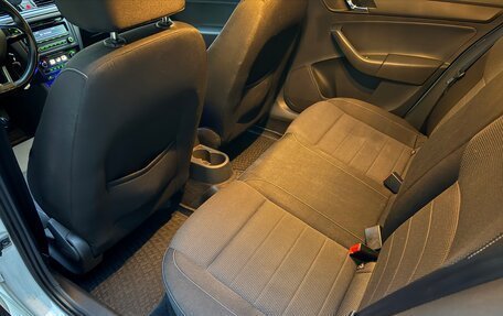 Skoda Rapid I, 2014 год, 990 000 рублей, 13 фотография