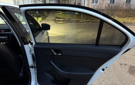 Skoda Rapid I, 2014 год, 990 000 рублей, 18 фотография